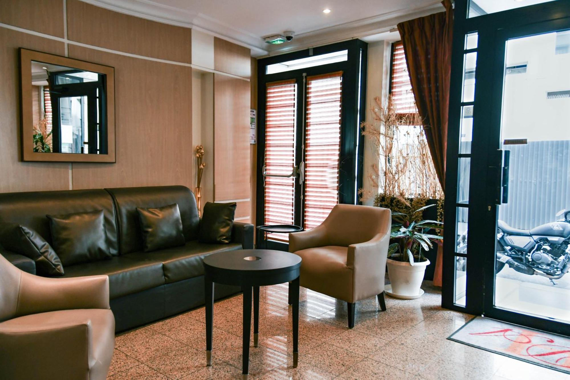 Hôtel des Deux Avenues Paris Exterior foto